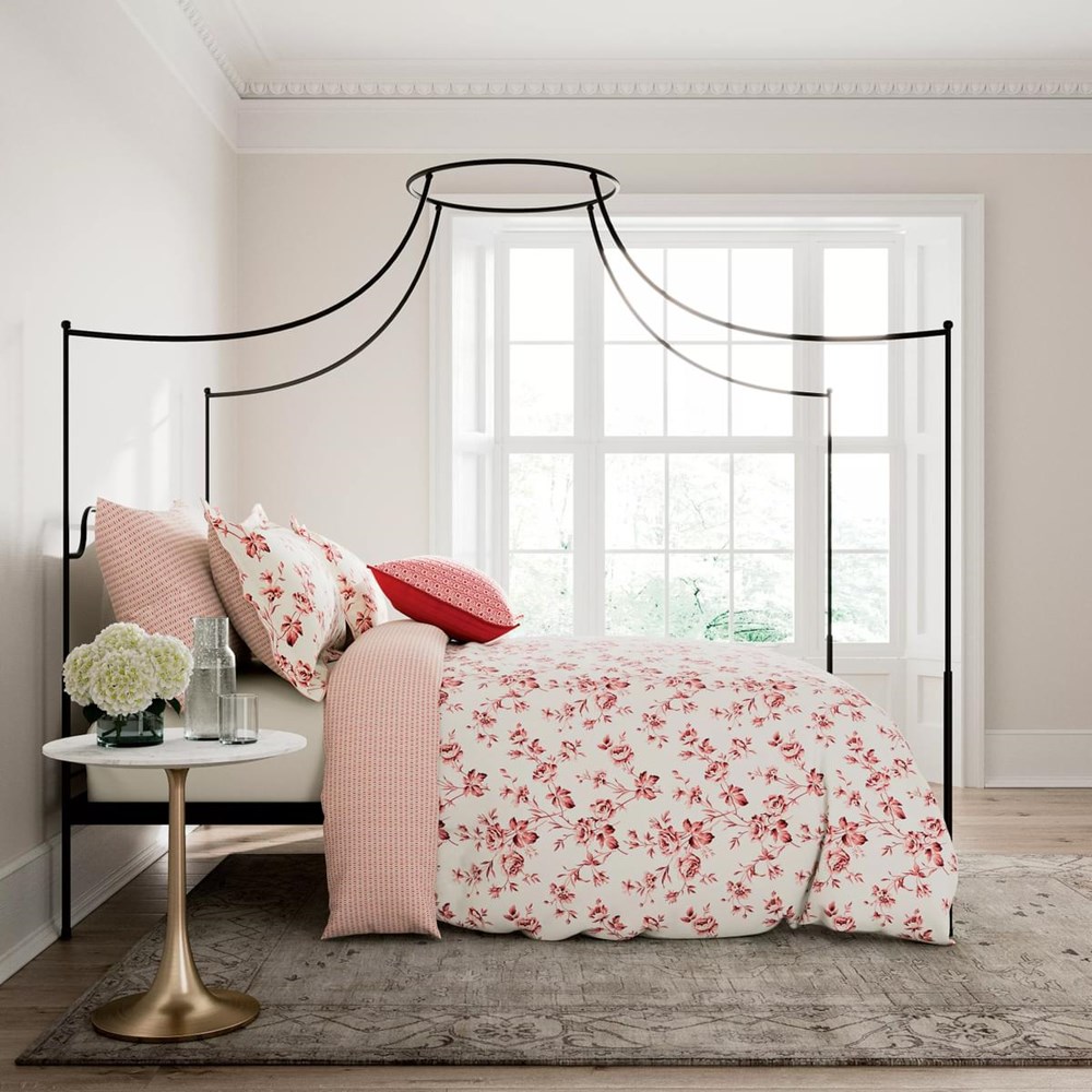 Garden Rose Floral Cotton Bedding by V&A in Pink